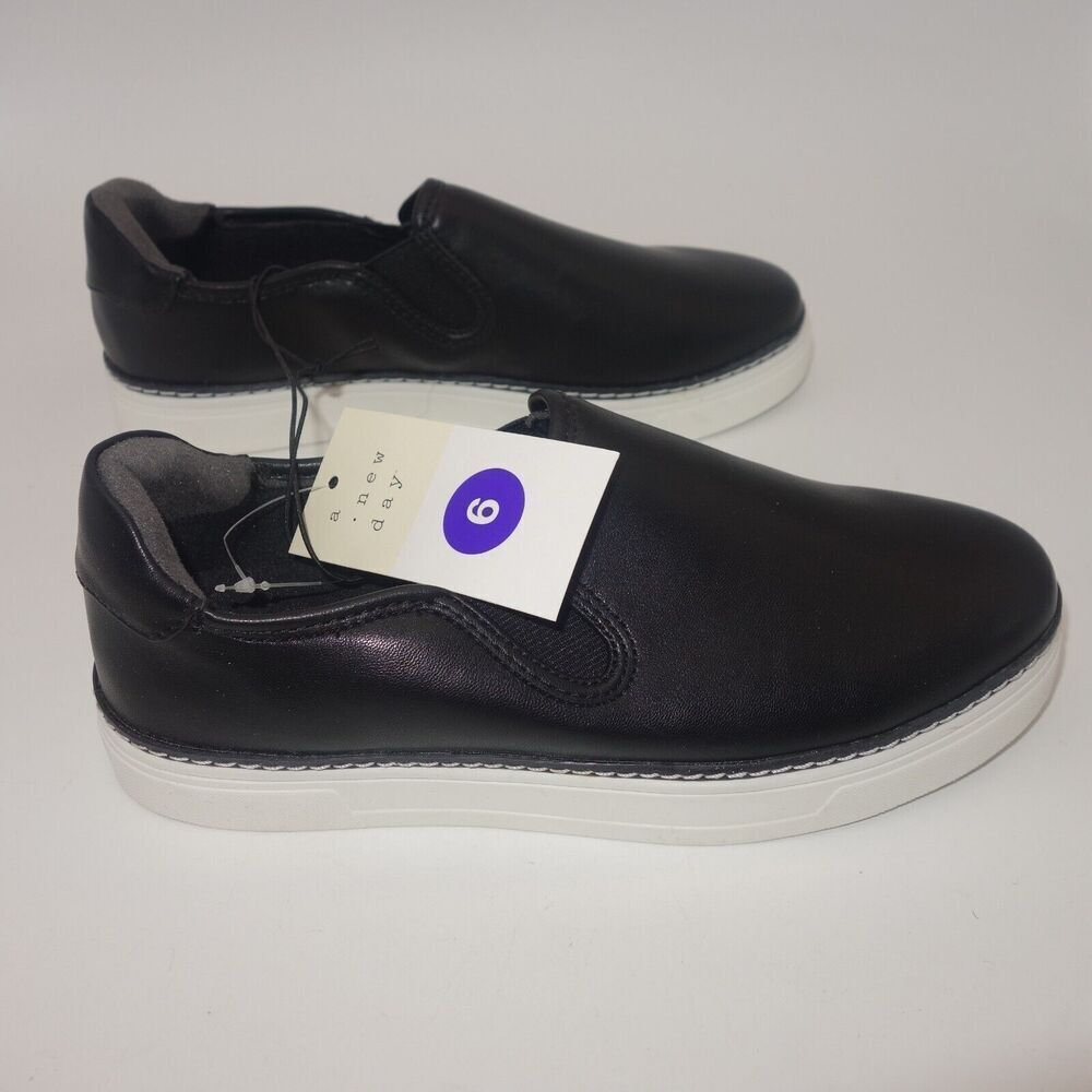 A New Day Frankie Slip On Black Boat Shoes Women's 6 NEW